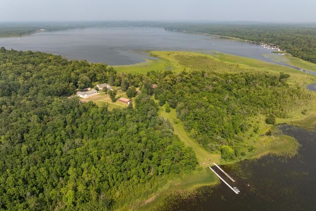 27181 Ridgewood Drive, Merrifield, MN 56465