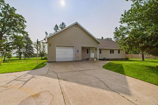 27181 Ridgewood Drive, Merrifield, MN 56465