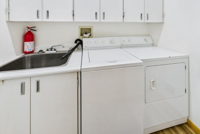 27181 Ridgewood Drive, Merrifield, MN 56465