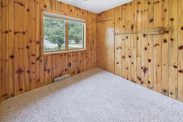 27181 Ridgewood Drive, Merrifield, MN 56465