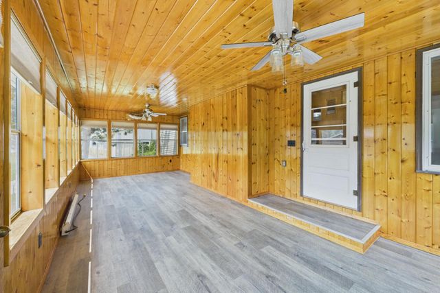 27181 Ridgewood Drive, Merrifield, MN 56465