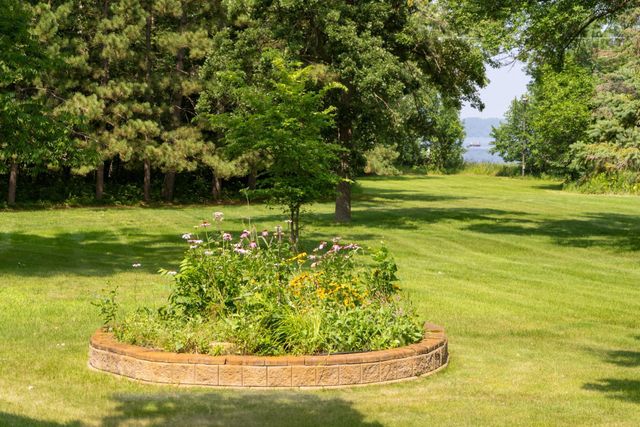 27181 Ridgewood Drive, Merrifield, MN 56465