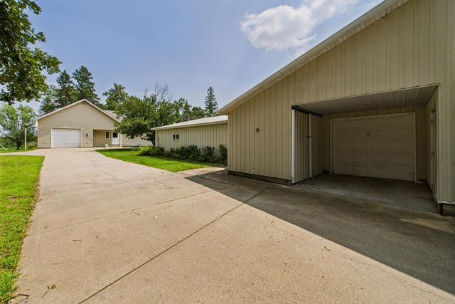 27181 Ridgewood Drive, Merrifield, MN 56465