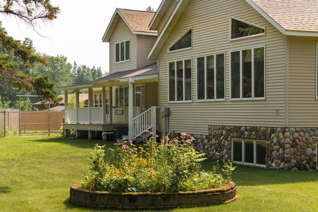 27181 Ridgewood Drive, Merrifield, MN 56465