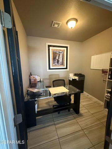 954 Brudenal Place, El Paso, TX 79928