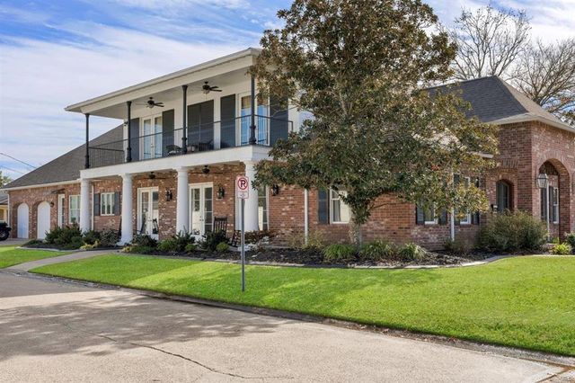 1505 Bellvue Street, Lake Charles, LA 70601