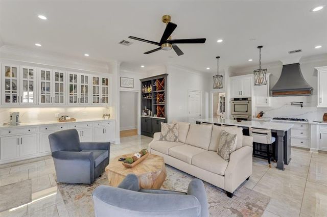 1505 Bellvue Street, Lake Charles, LA 70601