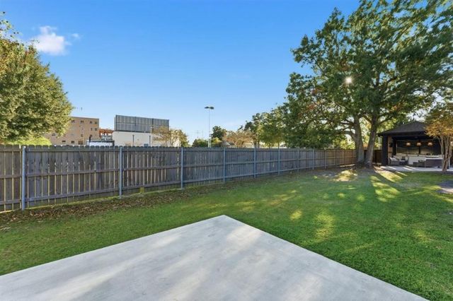 1505 Bellvue Street, Lake Charles, LA 70601