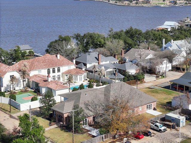 1505 Bellvue Street, Lake Charles, LA 70601