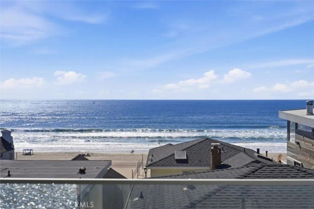2406 Ocean Drive, Manhattan Beach, CA 90266