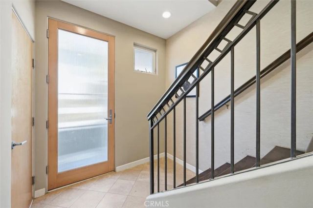 2406 Ocean Drive, Manhattan Beach, CA 90266