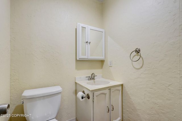4665 Cascade Circle, Anchorage, AK 99502