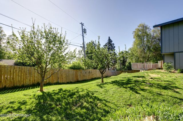 4665 Cascade Circle, Anchorage, AK 99502