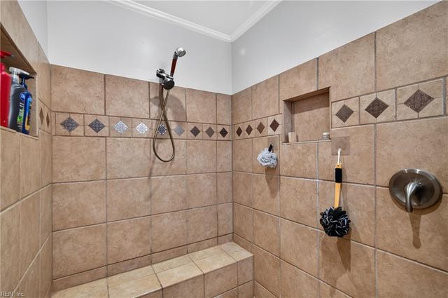 106 Lambert DR, Newport News, VA 23602