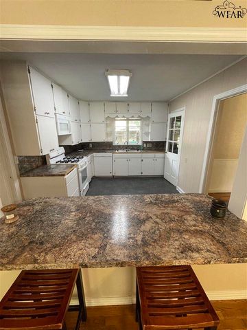 2604 HAIRPIN CURVE, Wichita Falls, TX 76308