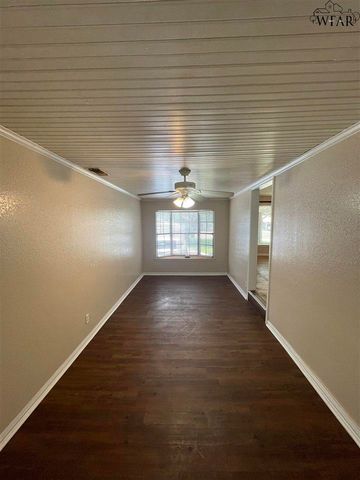 2604 HAIRPIN CURVE, Wichita Falls, TX 76308
