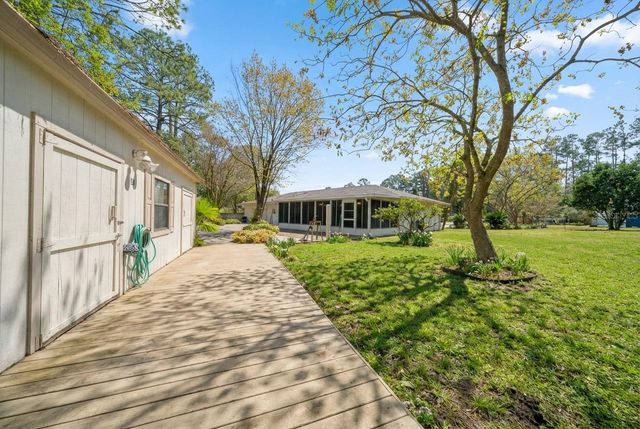 118 W CAMELOT DRIVE, Palatka, FL 32177