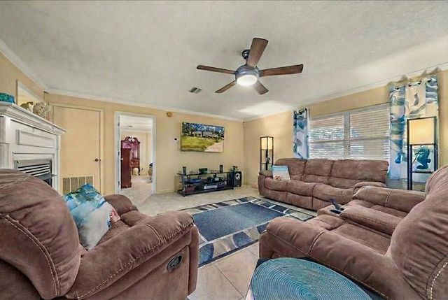 118 W CAMELOT DRIVE, Palatka, FL 32177