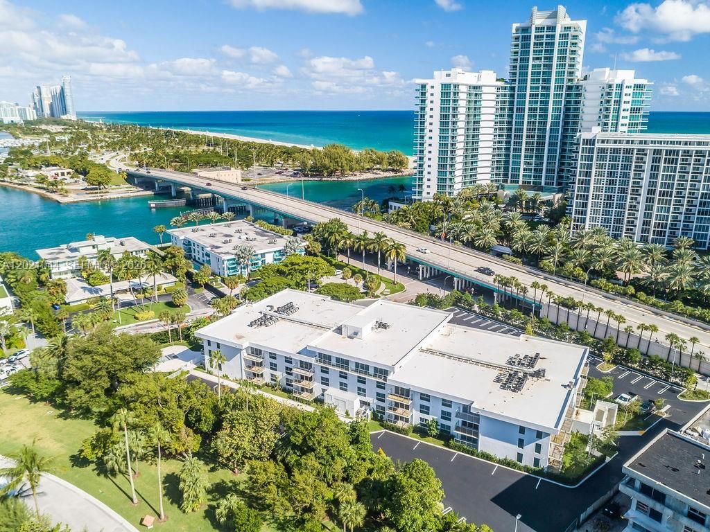 10250 Collins Avenue 408, Bal Harbour, FL 33154