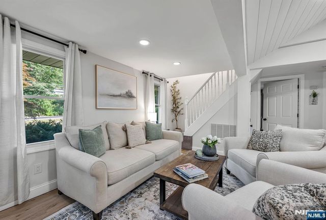 48 Dunham Road, West Milford, NJ 07421