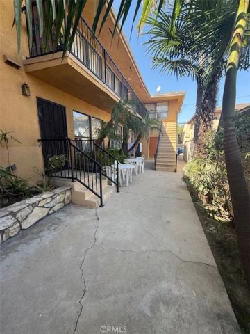 4219 E 4th, Long Beach, CA 90814