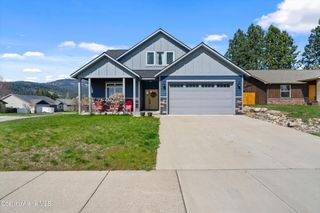 7785 W Meadow Lark Ln, Rathdrum, ID 83858