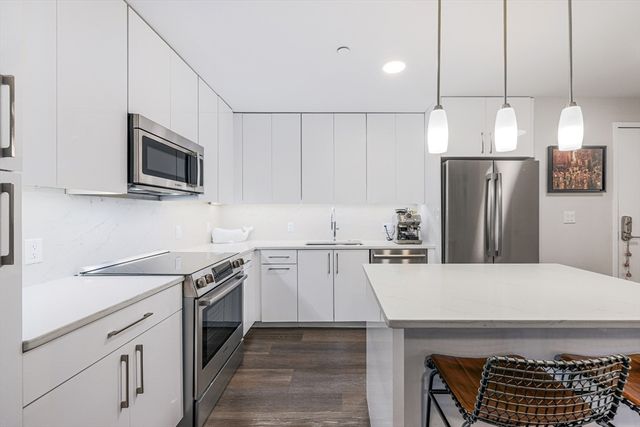 771 Harrison Ave 410, Boston, MA 02118