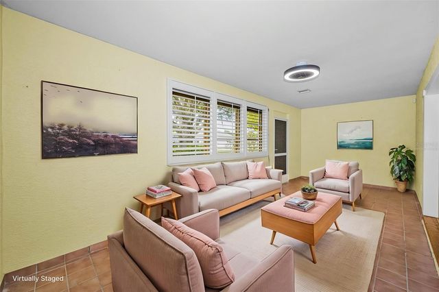 737 MCCALLISTER AVENUE 265, Sun City Center, FL 33573