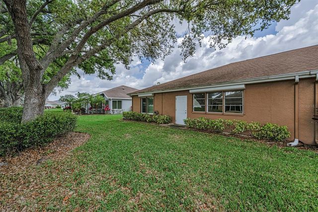 737 MCCALLISTER AVENUE 265, Sun City Center, FL 33573