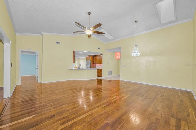 737 MCCALLISTER AVENUE 265, Sun City Center, FL 33573