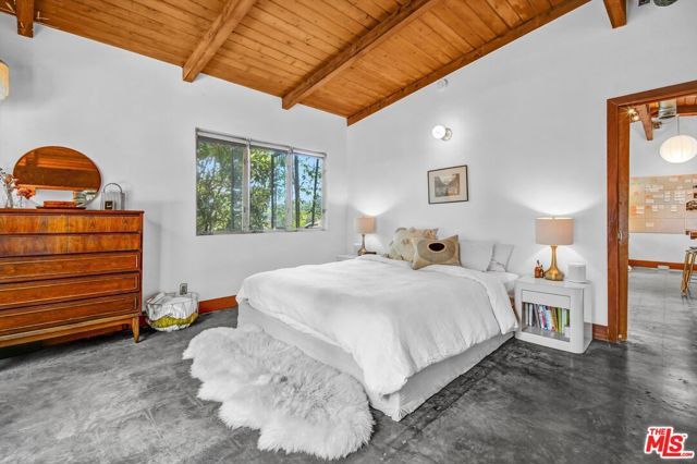 1547 Cerro Gordo Street, Los Angeles, CA 90026