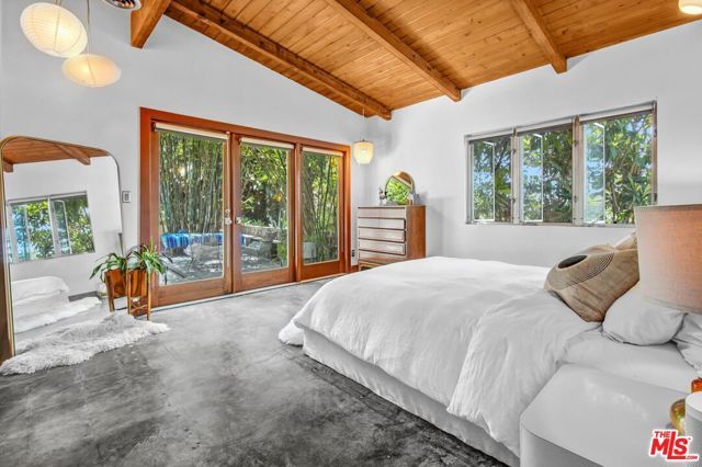 1547 Cerro Gordo Street, Los Angeles, CA 90026