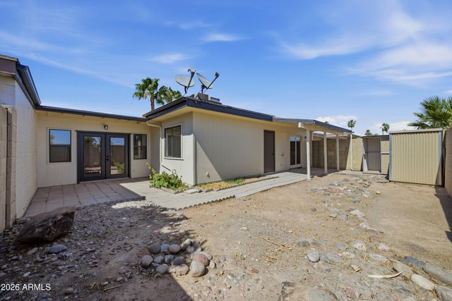 2905 W GLENDALE Avenue, Phoenix, AZ 85051