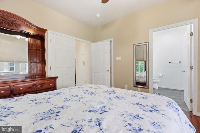 9206 WRENSONG CT, Palmyra, NJ 08065