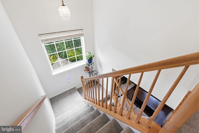 9206 WRENSONG CT, Palmyra, NJ 08065