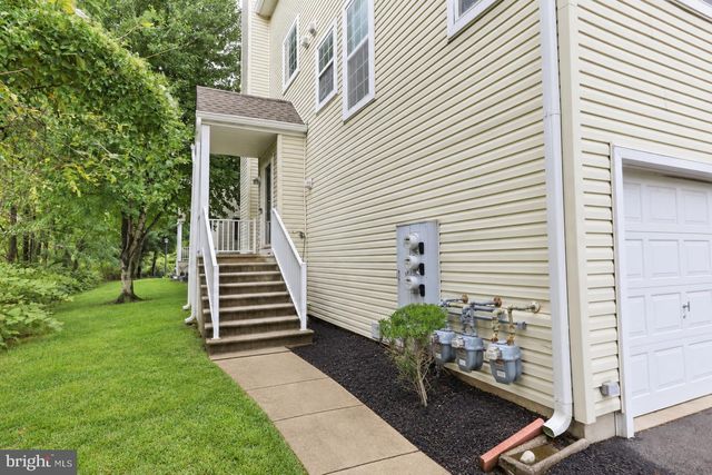 9206 WRENSONG CT, Palmyra, NJ 08065