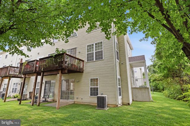 9206 WRENSONG CT, Palmyra, NJ 08065