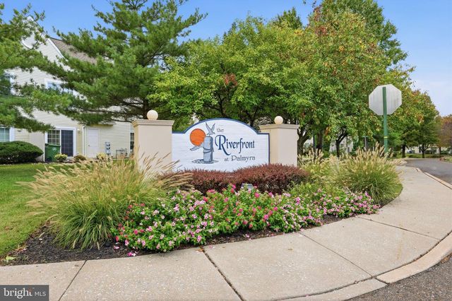 9206 WRENSONG CT, Palmyra, NJ 08065