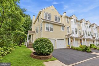 9206 WRENSONG CT, Palmyra, NJ 08065