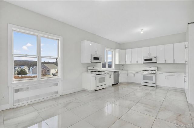 22 Lionel Passage, Monroe, NY 10950