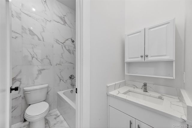 22 Lionel Passage, Monroe, NY 10950