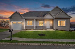 22 Lionel Passage, Monroe, NY 10950