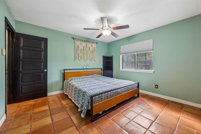 803 Clearwater TRL, Round Rock, TX 78664