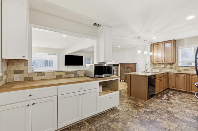 1109 Augusta Way, Roseville, CA 95661