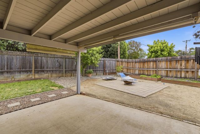 1109 Augusta Way, Roseville, CA 95661