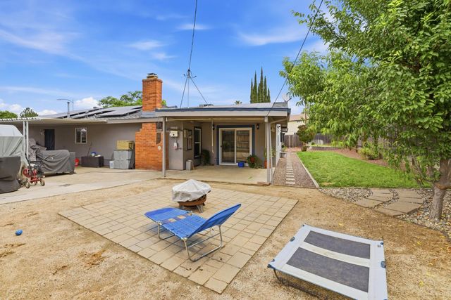 1109 Augusta Way, Roseville, CA 95661