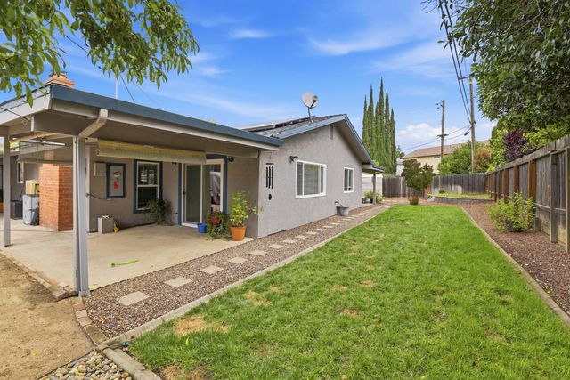 1109 Augusta Way, Roseville, CA 95661