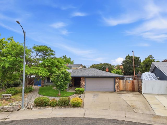 1109 Augusta Way, Roseville, CA 95661