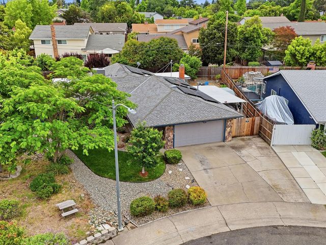1109 Augusta Way, Roseville, CA 95661