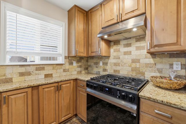 1109 Augusta Way, Roseville, CA 95661